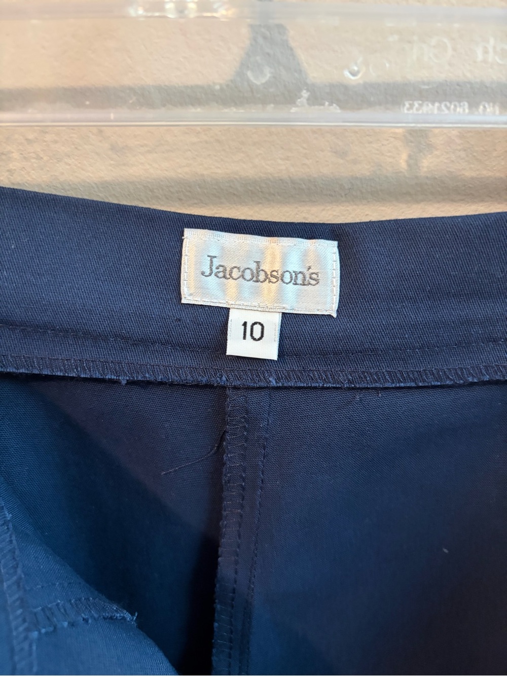 Jacobson’s Classic Navy Women’s Pleated Shorts - Picture 4 of 5